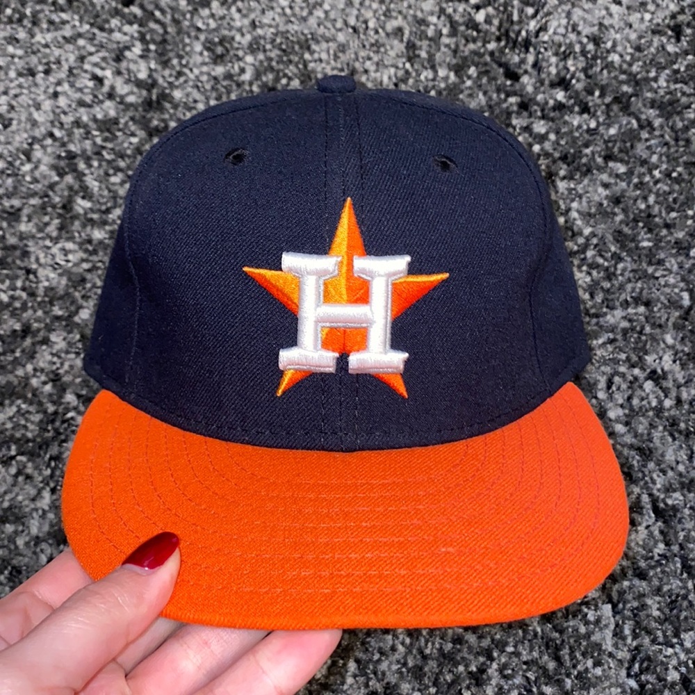 Youth Size 6 ⅞ Houston Astros Baseball Hat